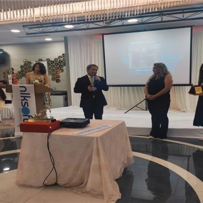 15. Yılımıza özel üstün başarı gösteren 15 değerli nlksoft bayi ve müşterisine plaket takdim ettik! Nlksoft işinize iyi gelecek
